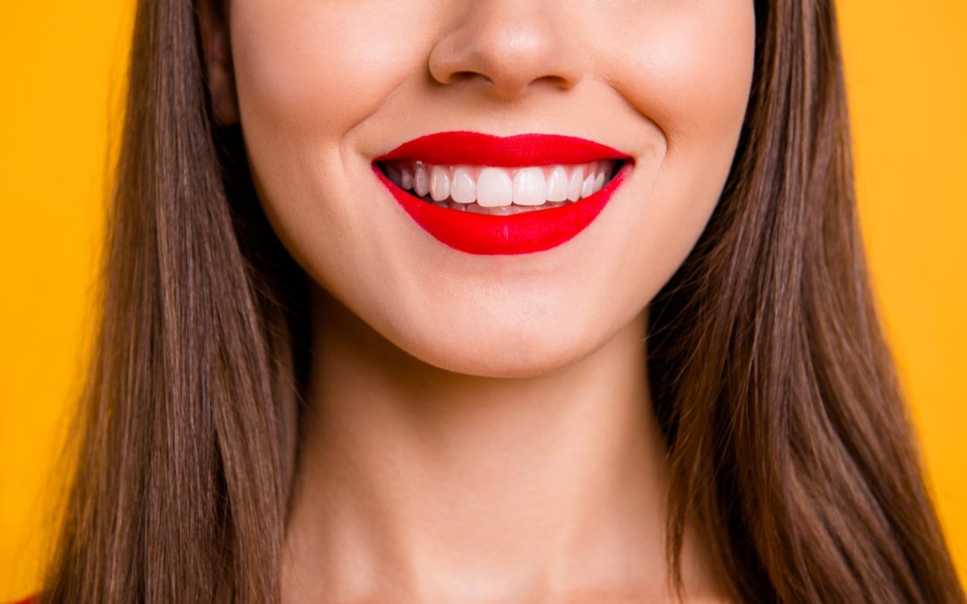 How Cosmetic Dentists Improve Tooth Sizes and Your Smile